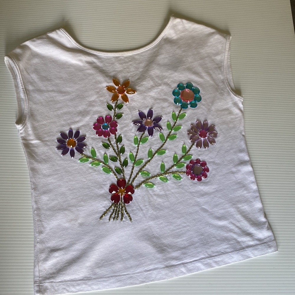 Nina Leonard petite white beaded top